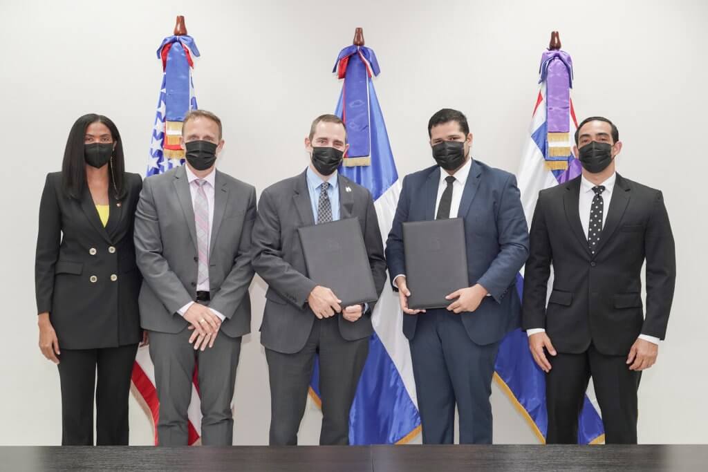 Embajada de Estados Unidos en el país dona equipamientos y software al Poder Judicial
