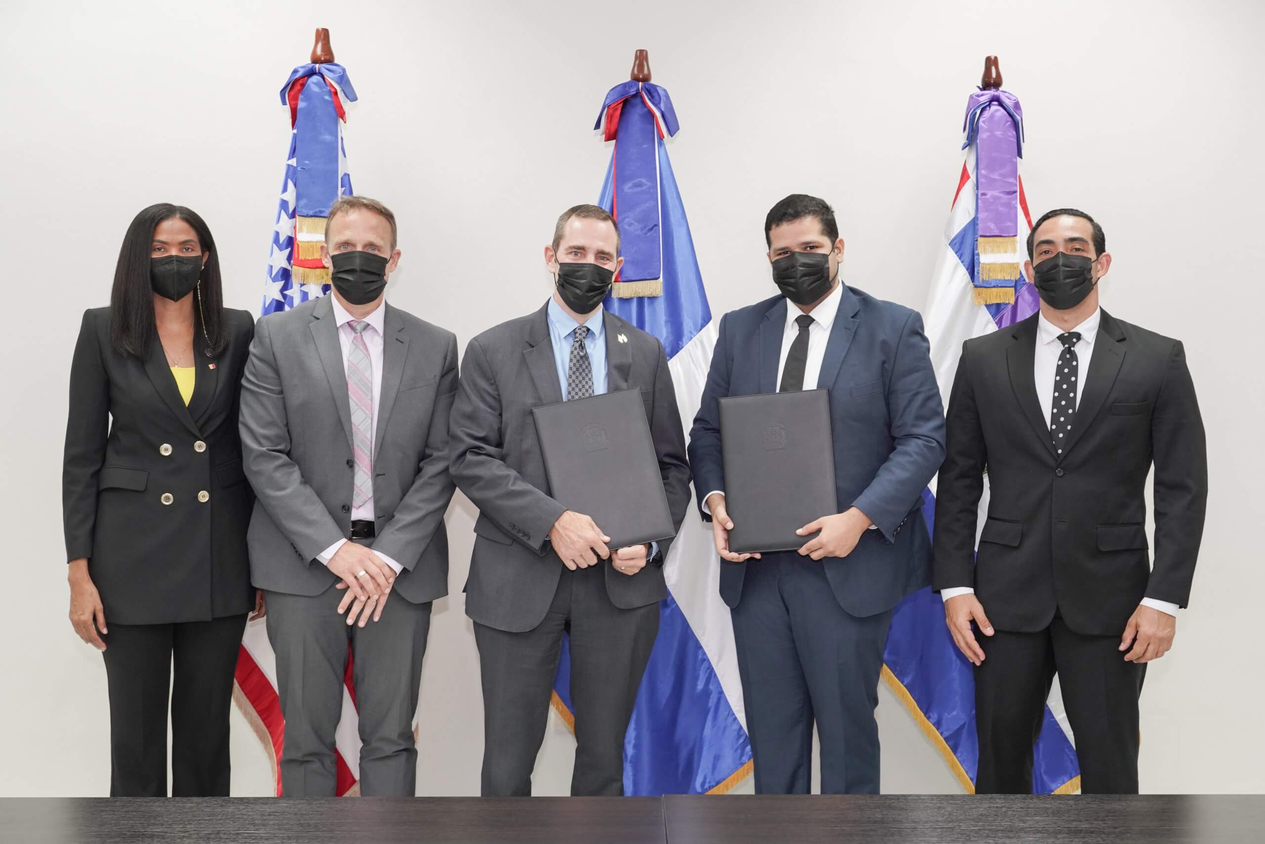 Embajada de Estados Unidos en el país dona equipamientos y software al Poder Judicial