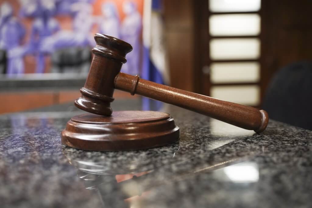 SCJ establece que negocios no pueden cobrar 10% de propina si el consumo no ocurrió en establecimientos