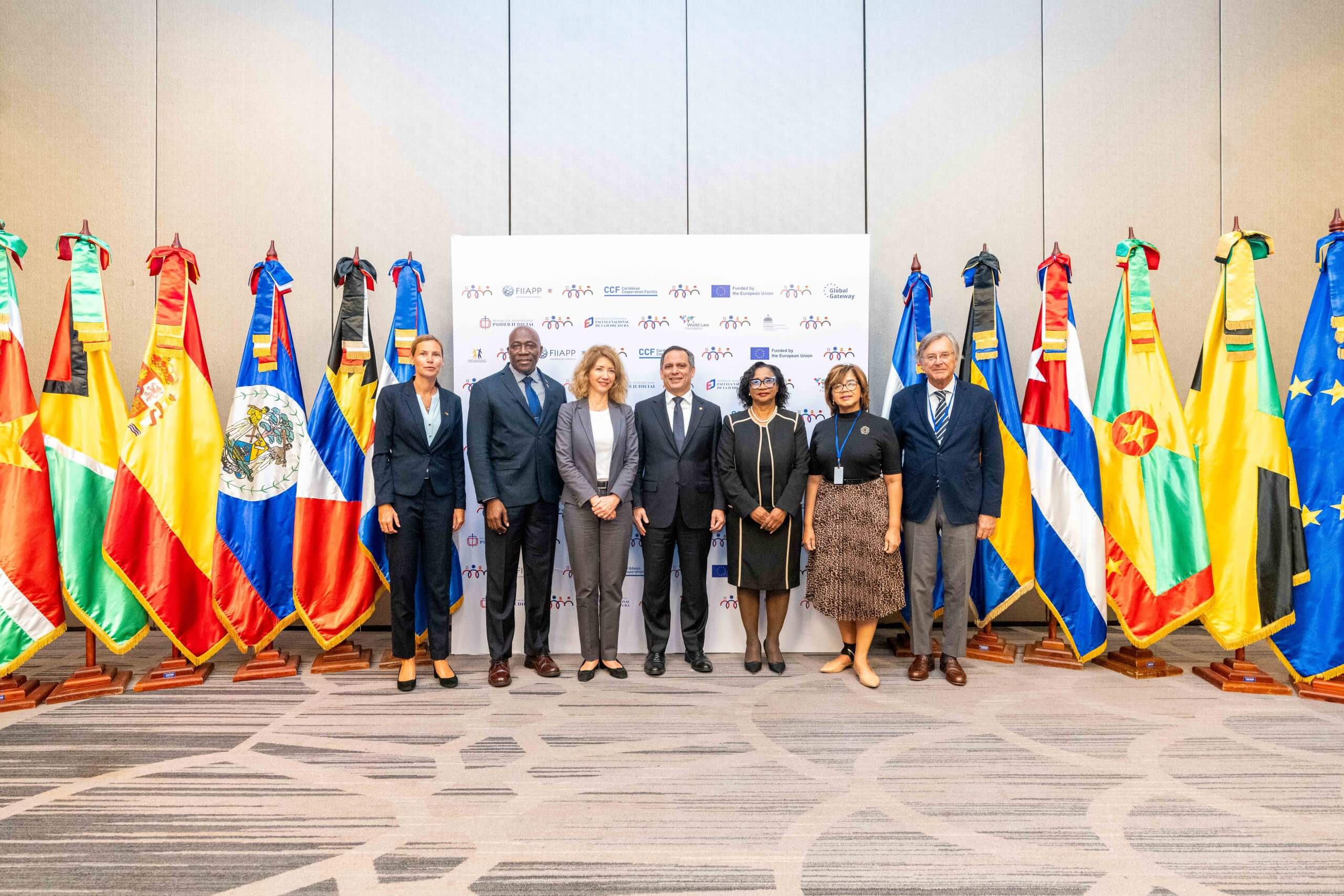 Realizan seminario Transformación digital en el Caribe por una justicia inclusiva y sostenible