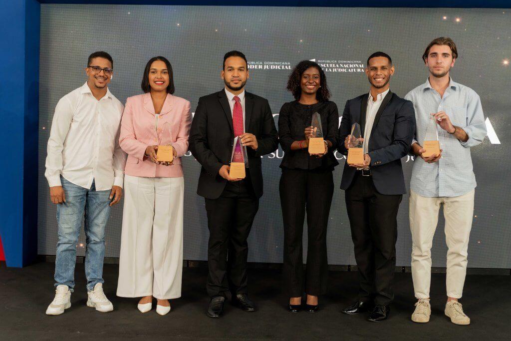 Poder Judicial y Escuela Nacional de la Judicatura premian ganadores primera edición concurso periodístico “Comunicación Judicial” 