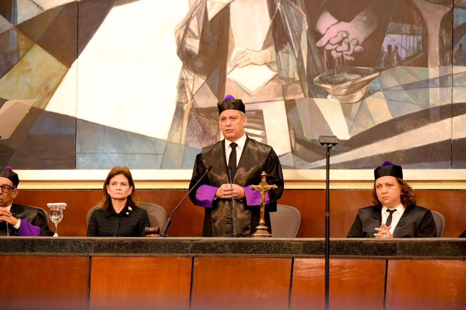 Poder Judicial celebra su día con el 73% de los tribunales libres de mora