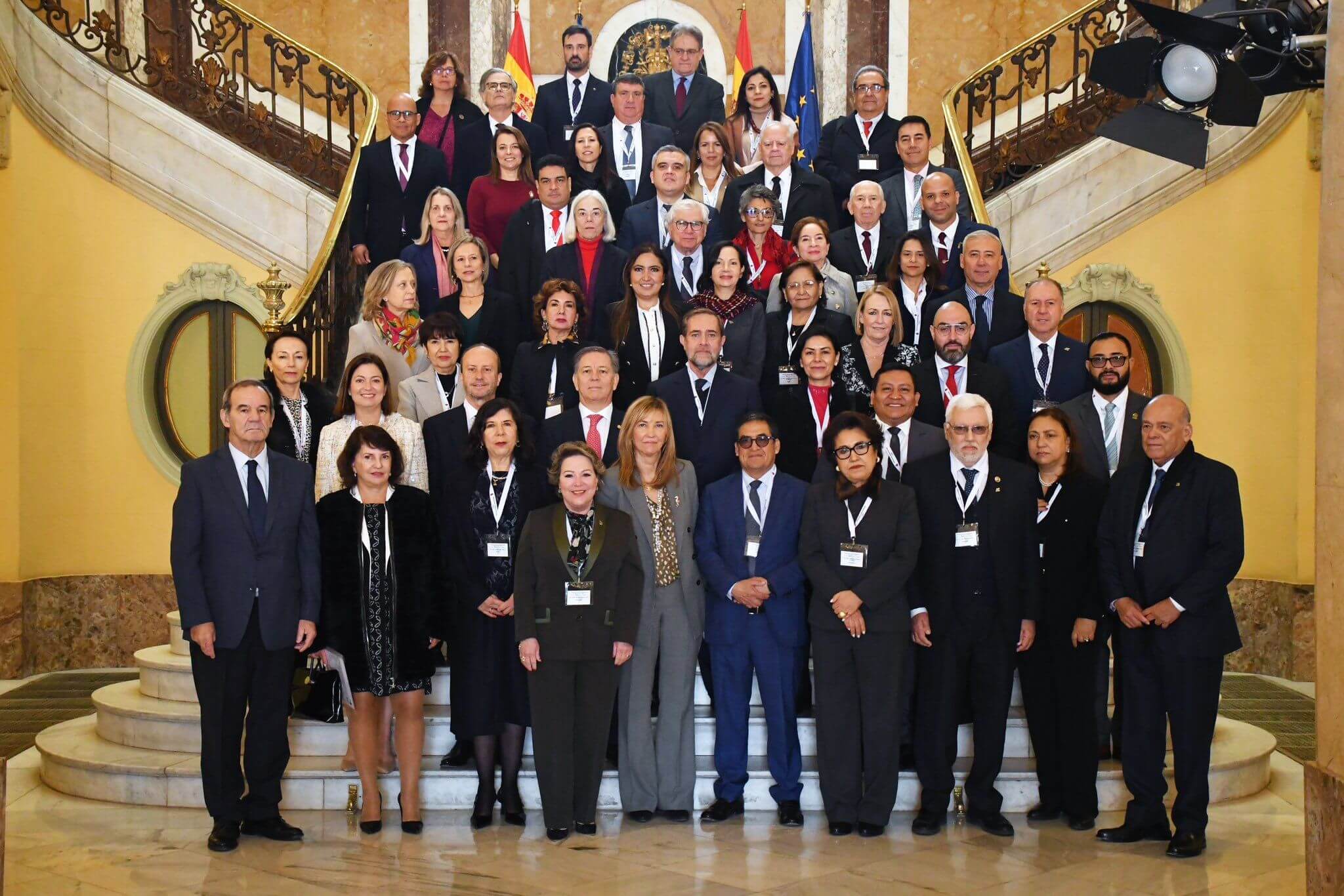 Grupo de Personas Posando